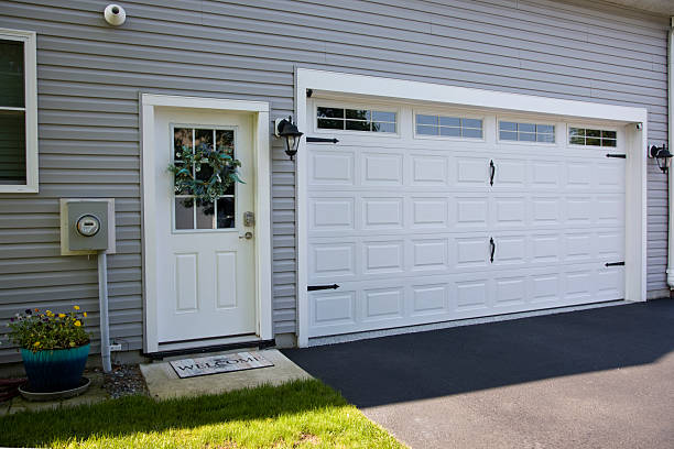 24/7 Emergency Garage Door Panel Replacement experts in Fairmont, NC